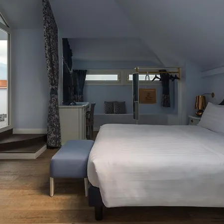 Hotel Grand
