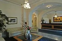 Hotell Grand 4*