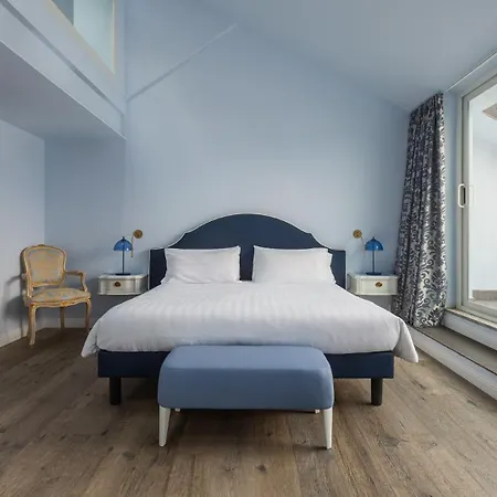 Hotel Grand 4*