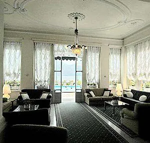 Grand Hotel